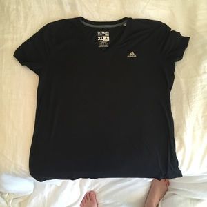 Adidas tee